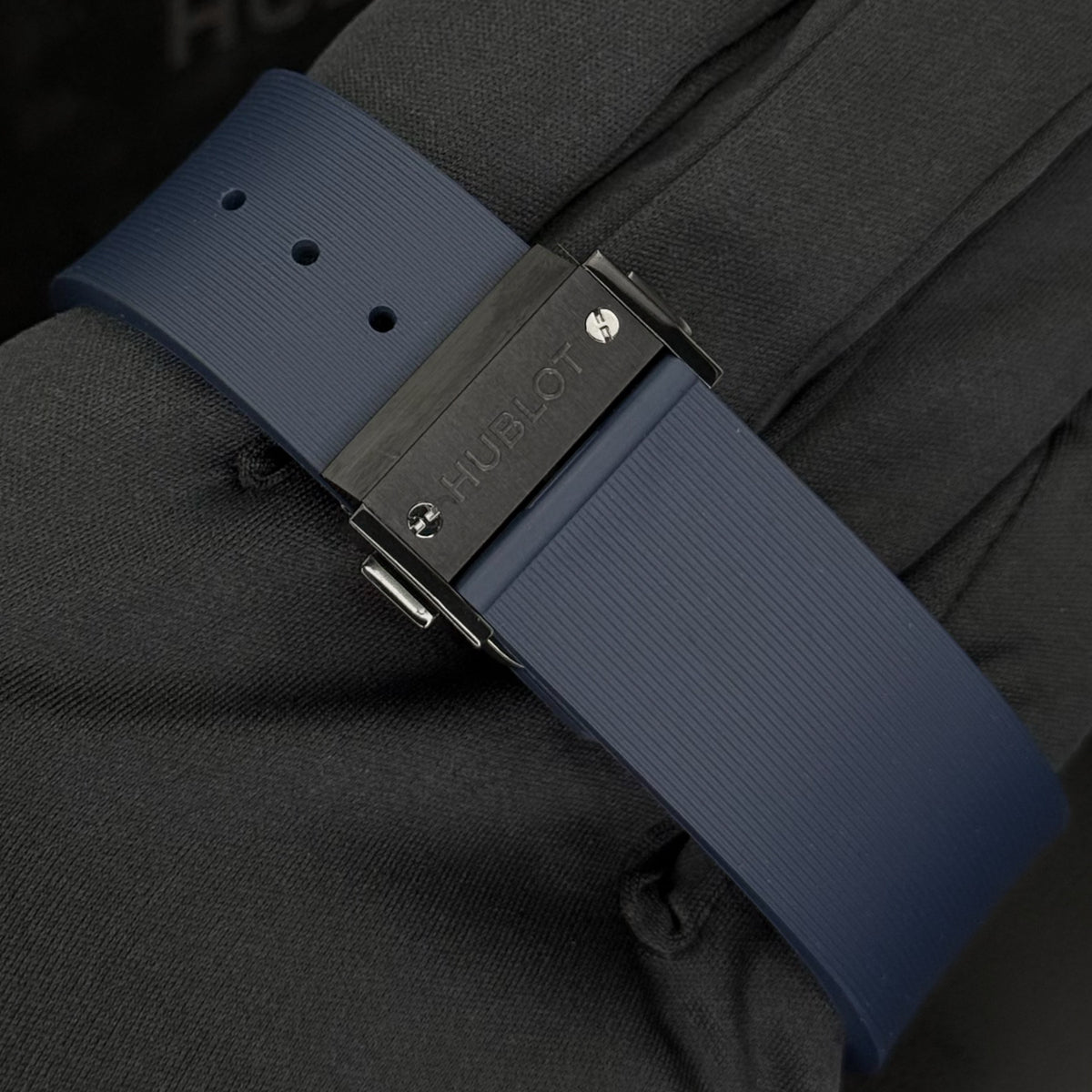 Hublot Classic Fusion Blue 45mm 511.CM.7170.RX