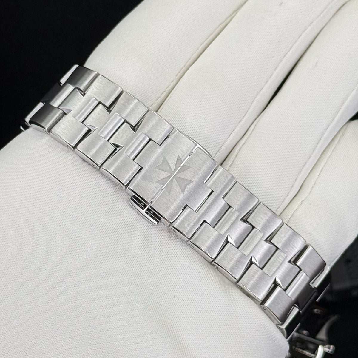 Vacheron Constantin Overseas Chronograph 5500V/110A-B481