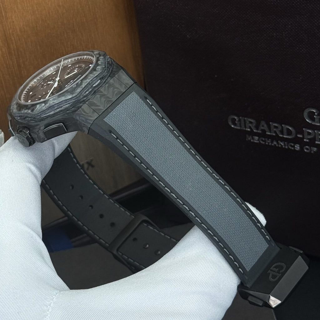 Girard Perregaux Laureato Absolute Rock Limited 81060-36-693-FH6A