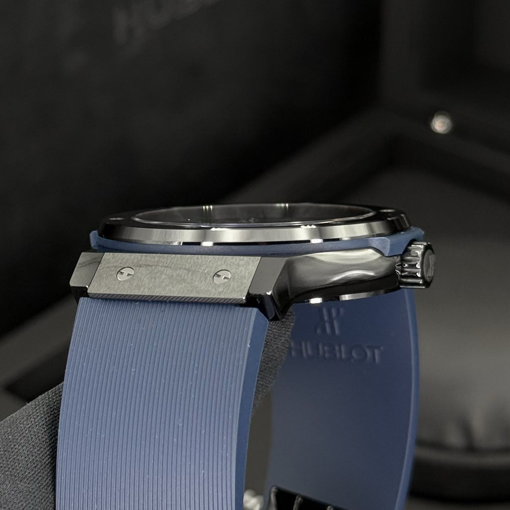 Hublot Classic Fusion Blue 45mm 511.CM.7170.RX