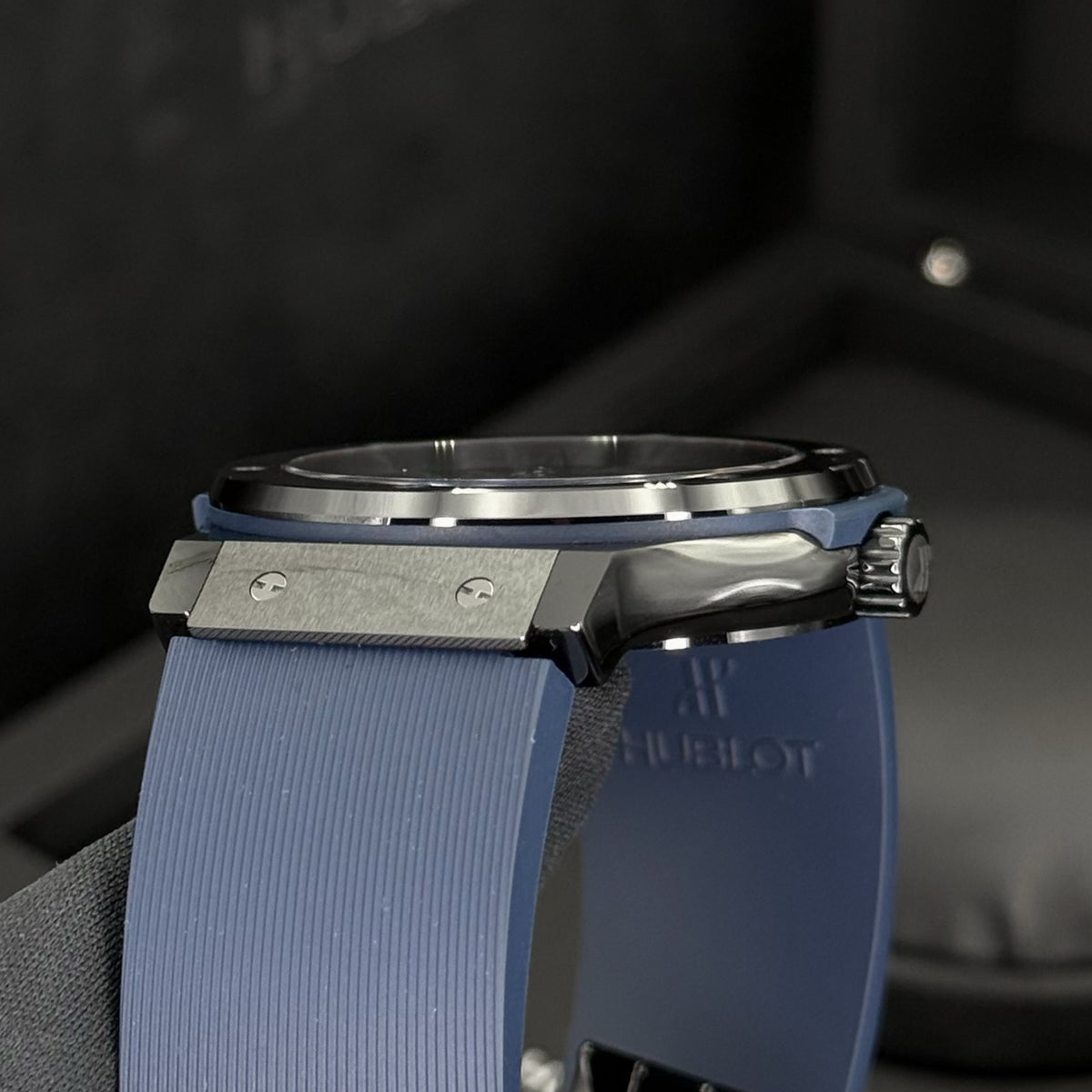 Hublot Classic Fusion Blue 45mm 511.CM.7170.RX