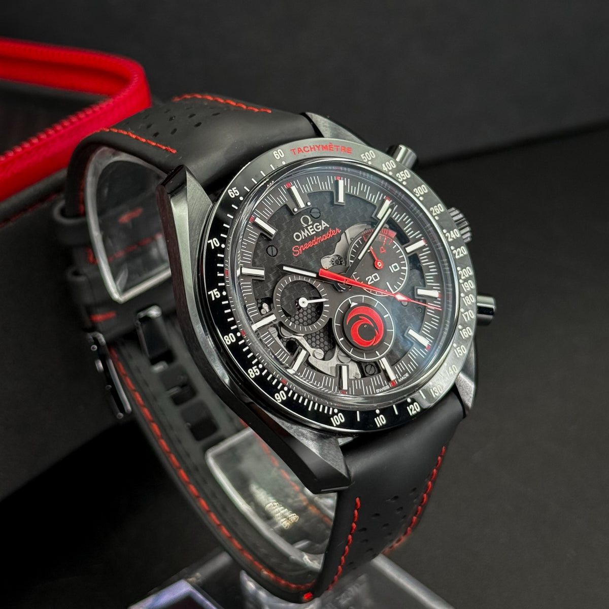 Omega Speedmaster Dark Side Of The Moon 'Alinghi' 311.92.44.30.01.002