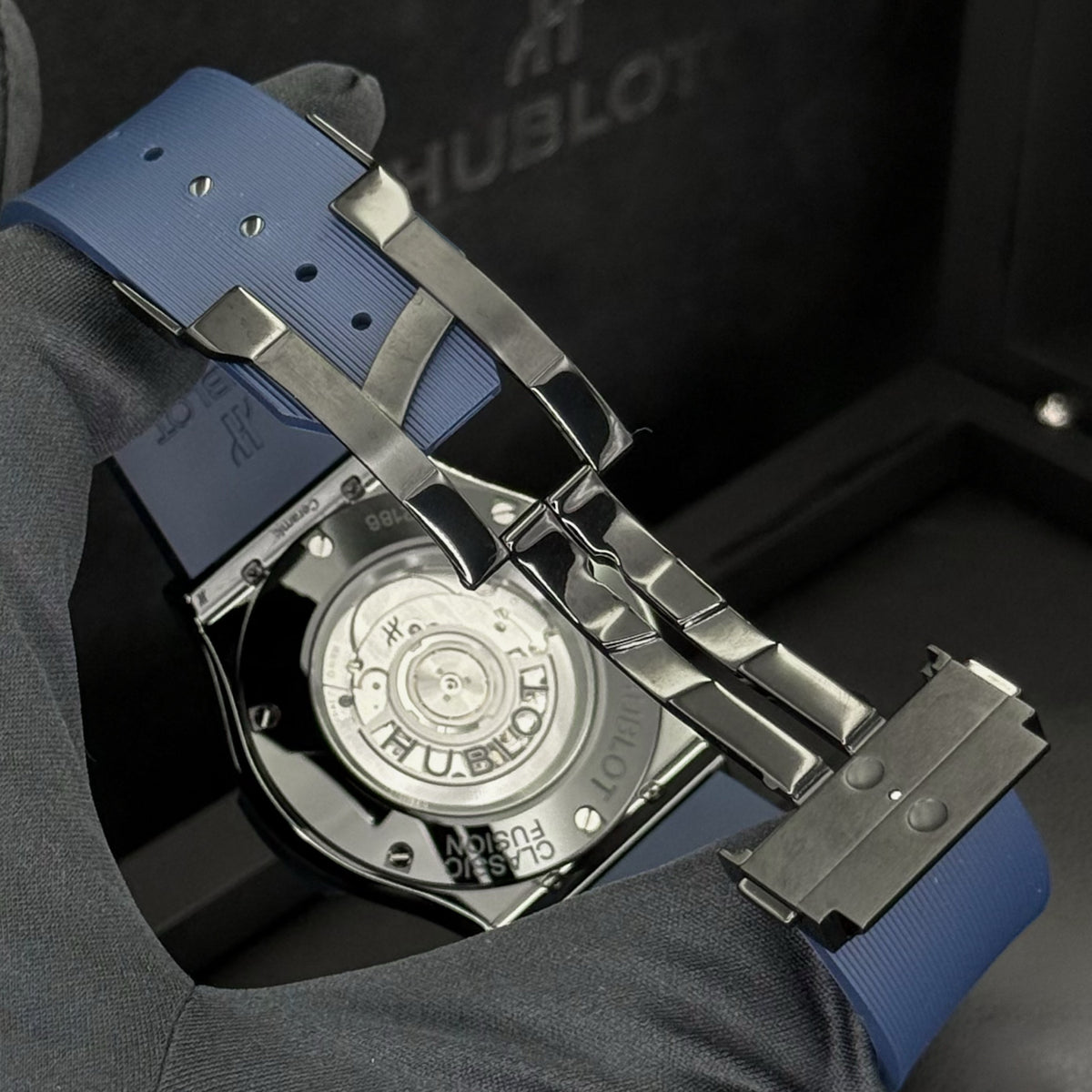 Hublot Classic Fusion Blue 45mm 511.CM.7170.RX