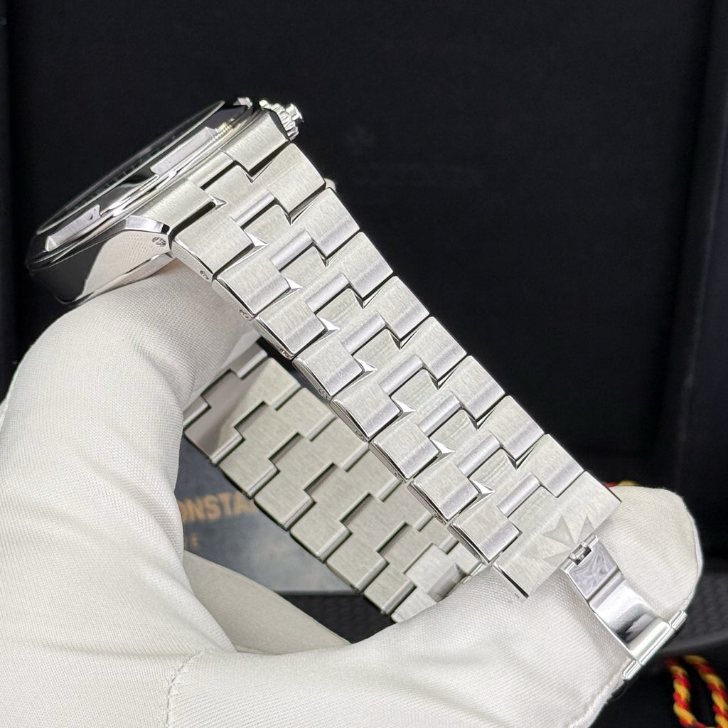 Vacheron Constantin Overseas Chronograph 5500V/110A-B481