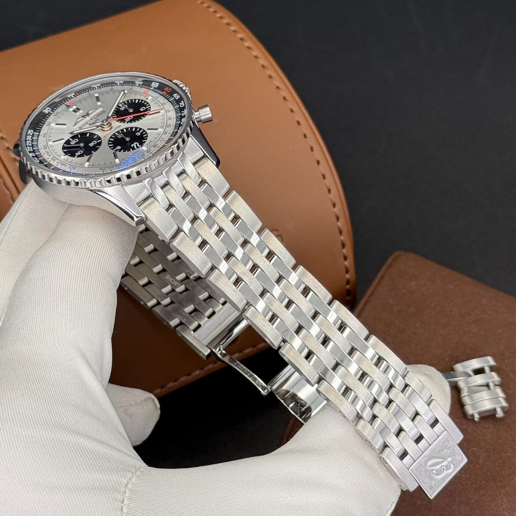 Breitling Navitimer B01 Chronograph 43 AB0138241C1A1