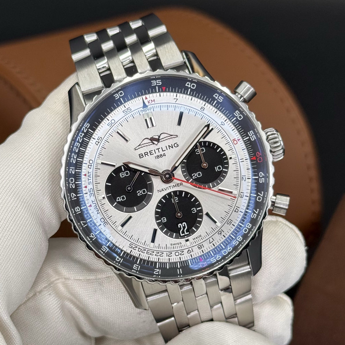 Breitling Navitimer B01 Chronograph 43 AB0138241C1A1