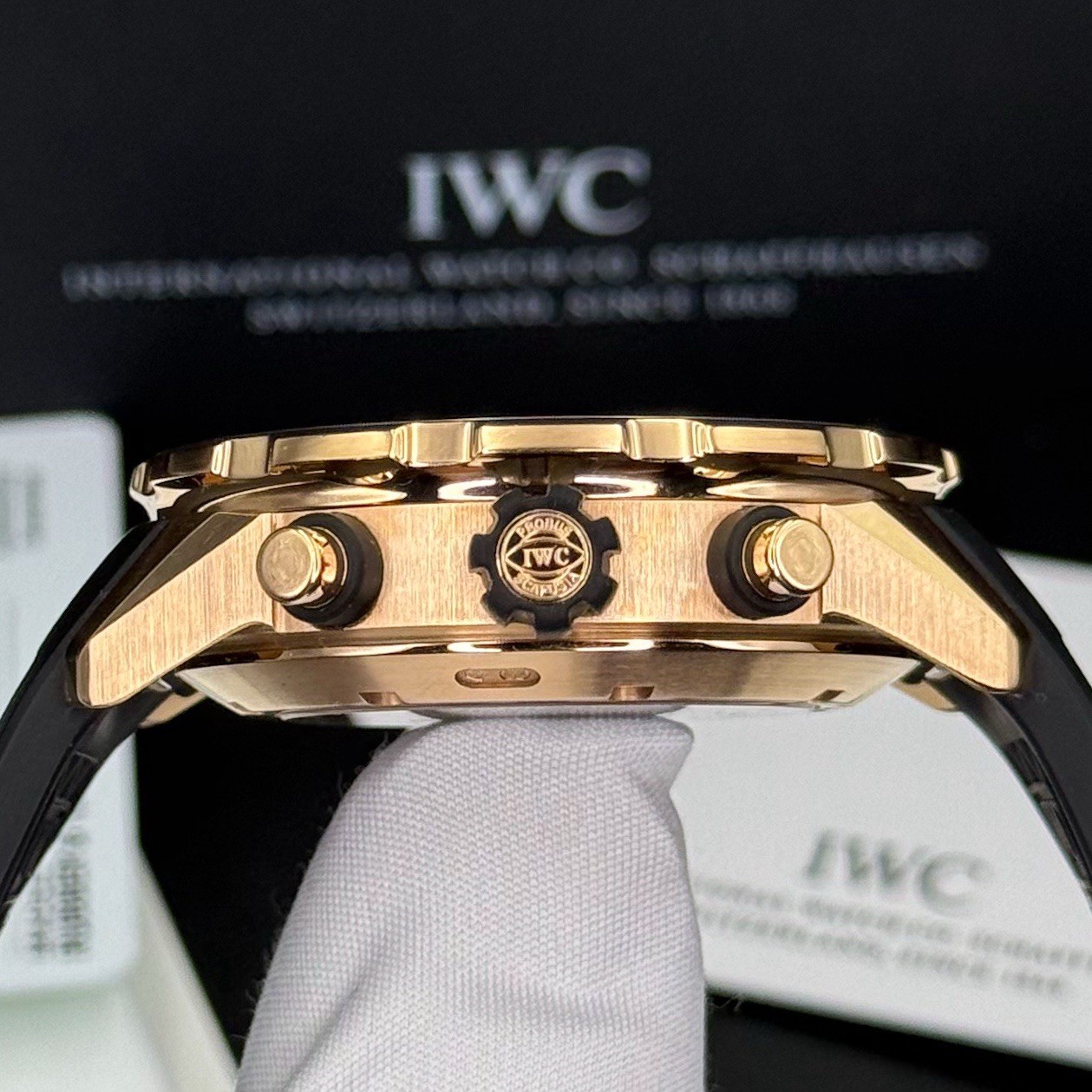 IWC Aquatimer IW376903 Flyback Chronograph 44mm 18K Rose Gold Box Papers - Image 14
