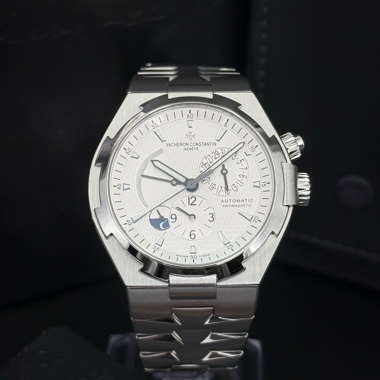 Vacheron Constantin Overseas Silver Men's Watch - 47450/B01A-9226 - Image 4