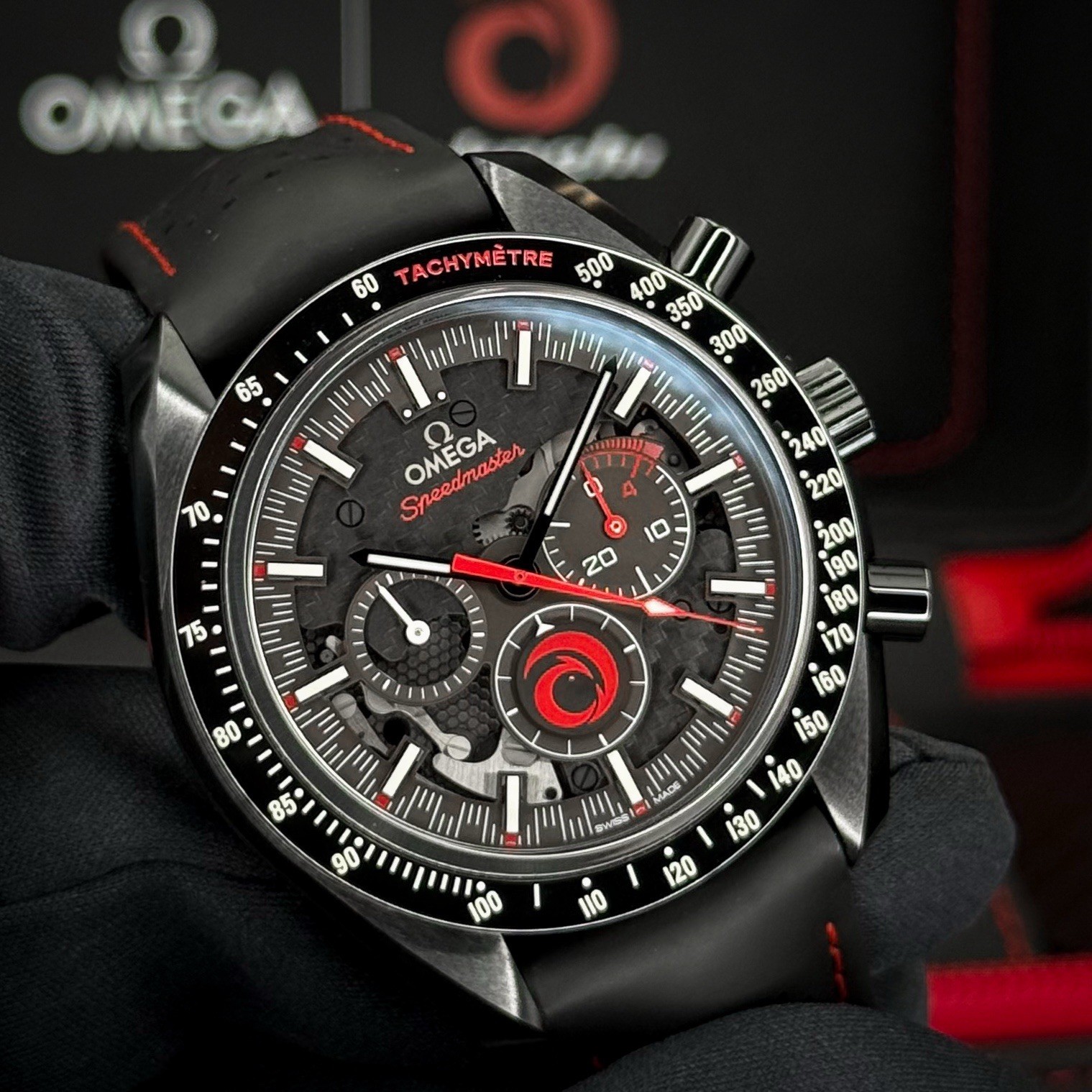 OMEGA Speedmaster Dark Side Of The Moon “Alinghi” Racing 311.92.44.30.01.002 - Image 2