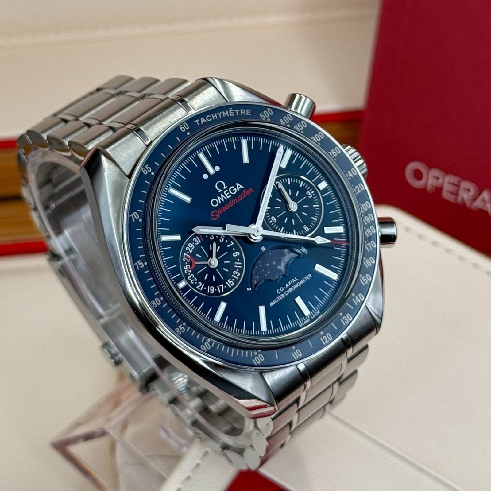 OMEGA Speedmaster Blue Dial Moonphase On Factory Bracelet 304.33.44.52.03.001 - Image 7