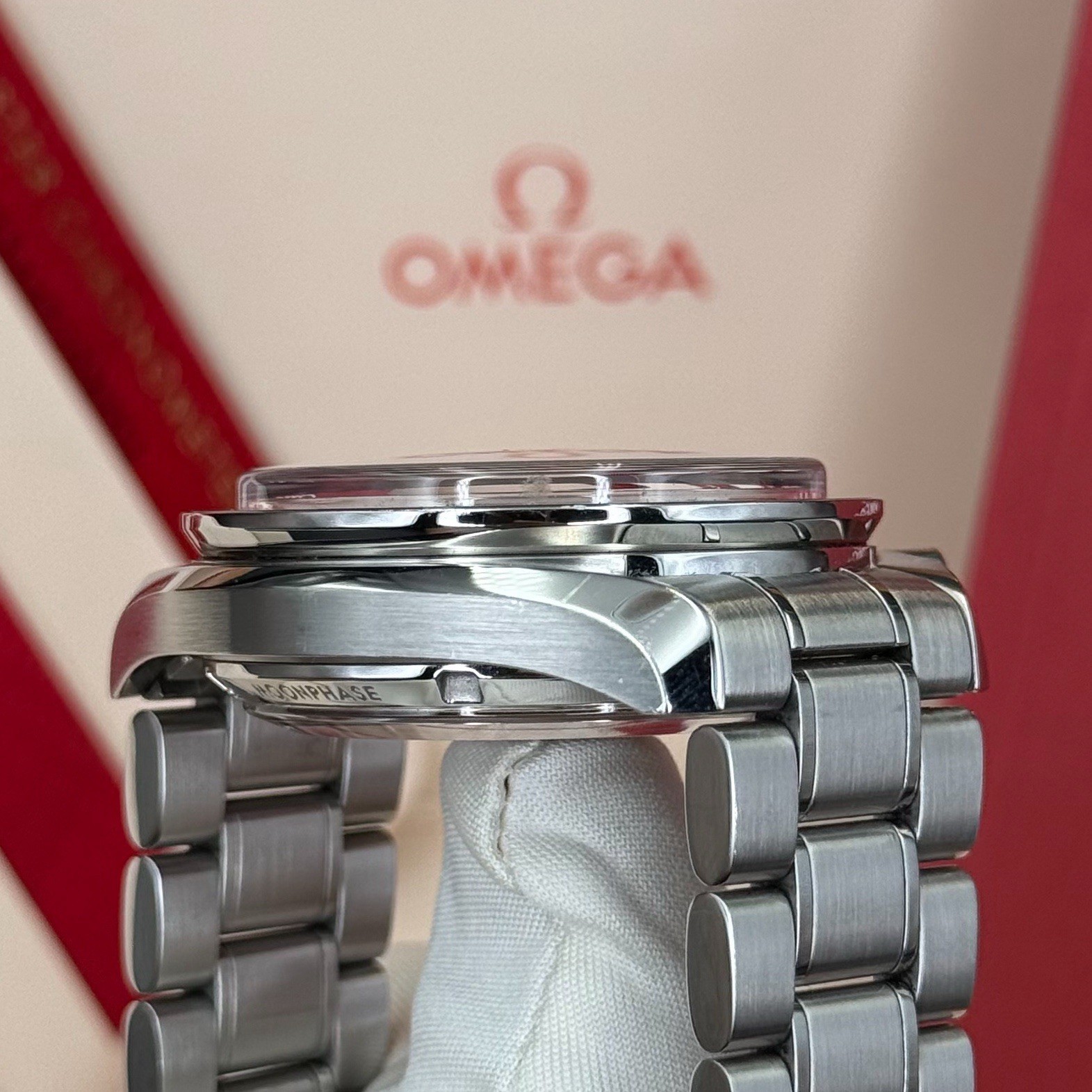 OMEGA Speedmaster Blue Dial Moonphase On Factory Bracelet 304.33.44.52.03.001 - Image 16