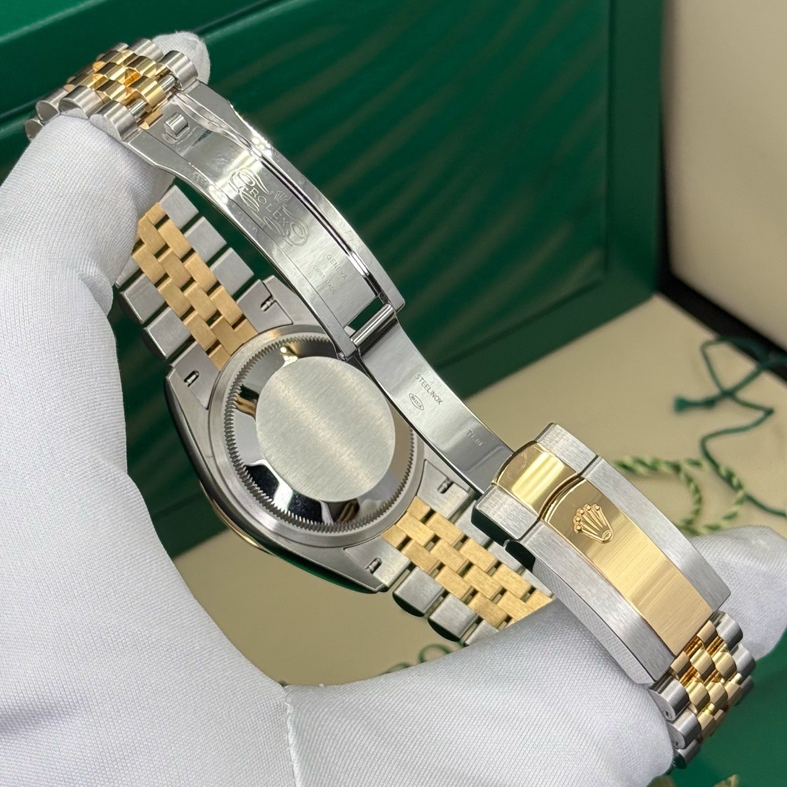 Rolex Palm Motif Dial Datejust 36 126233 Yellow Gold Rolesor Jubilee Flutted - Image 13